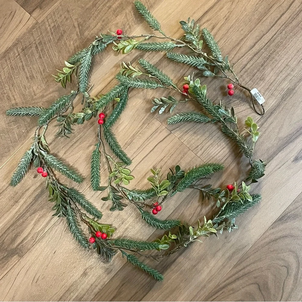 Festive Faux Greenery Garland with Red Berries NWT